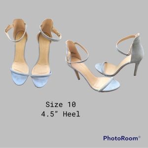 HP#202 🎉🎉🎉Blue suede like heels 4.5” Sz 10.  St